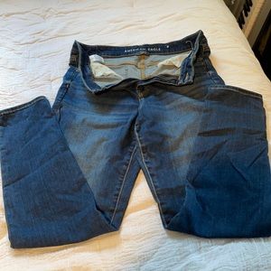 AE Curvy High Rise Jegging- 14 Long